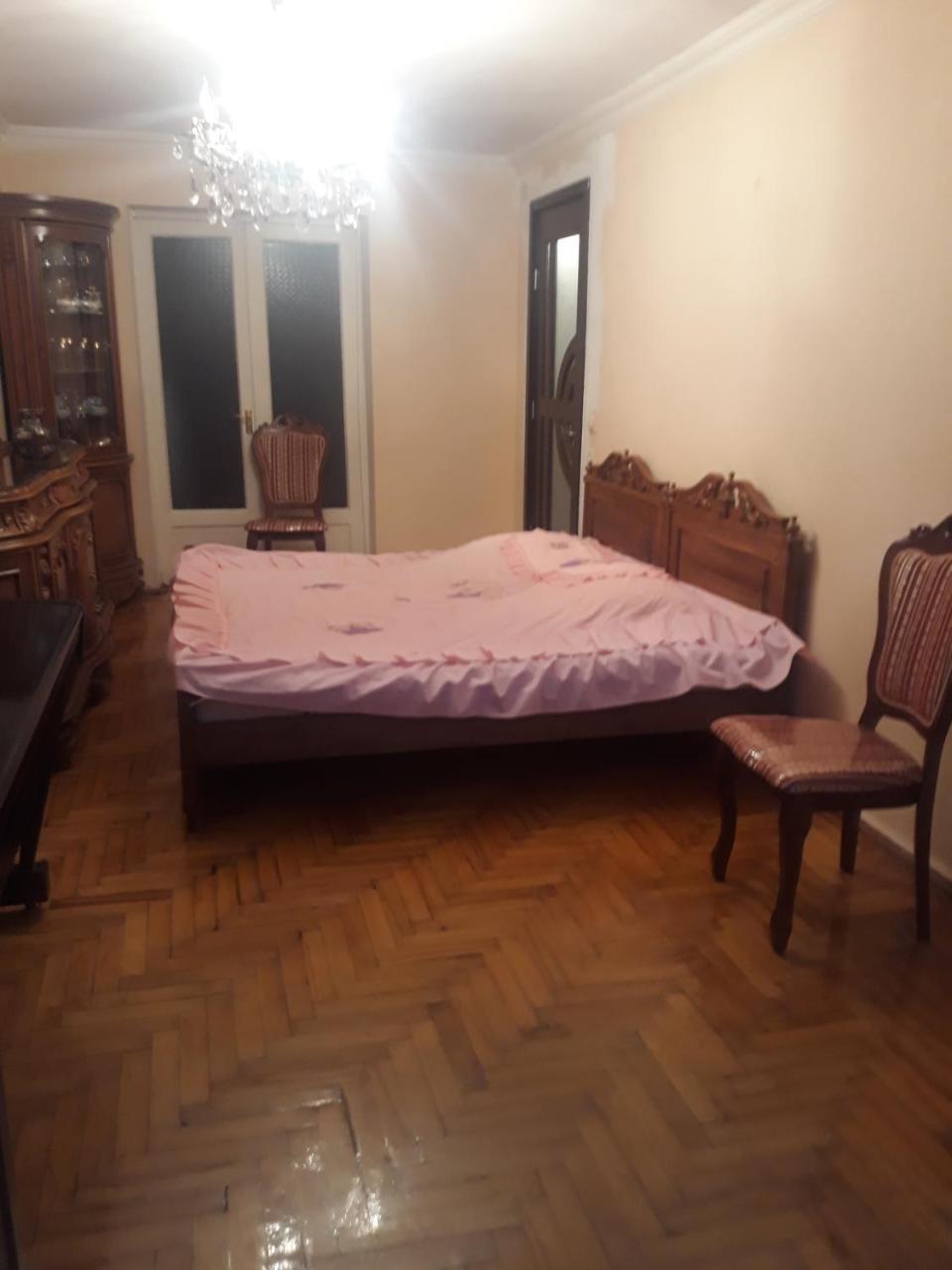 Madona'S House Apartamento Batumi Exterior foto